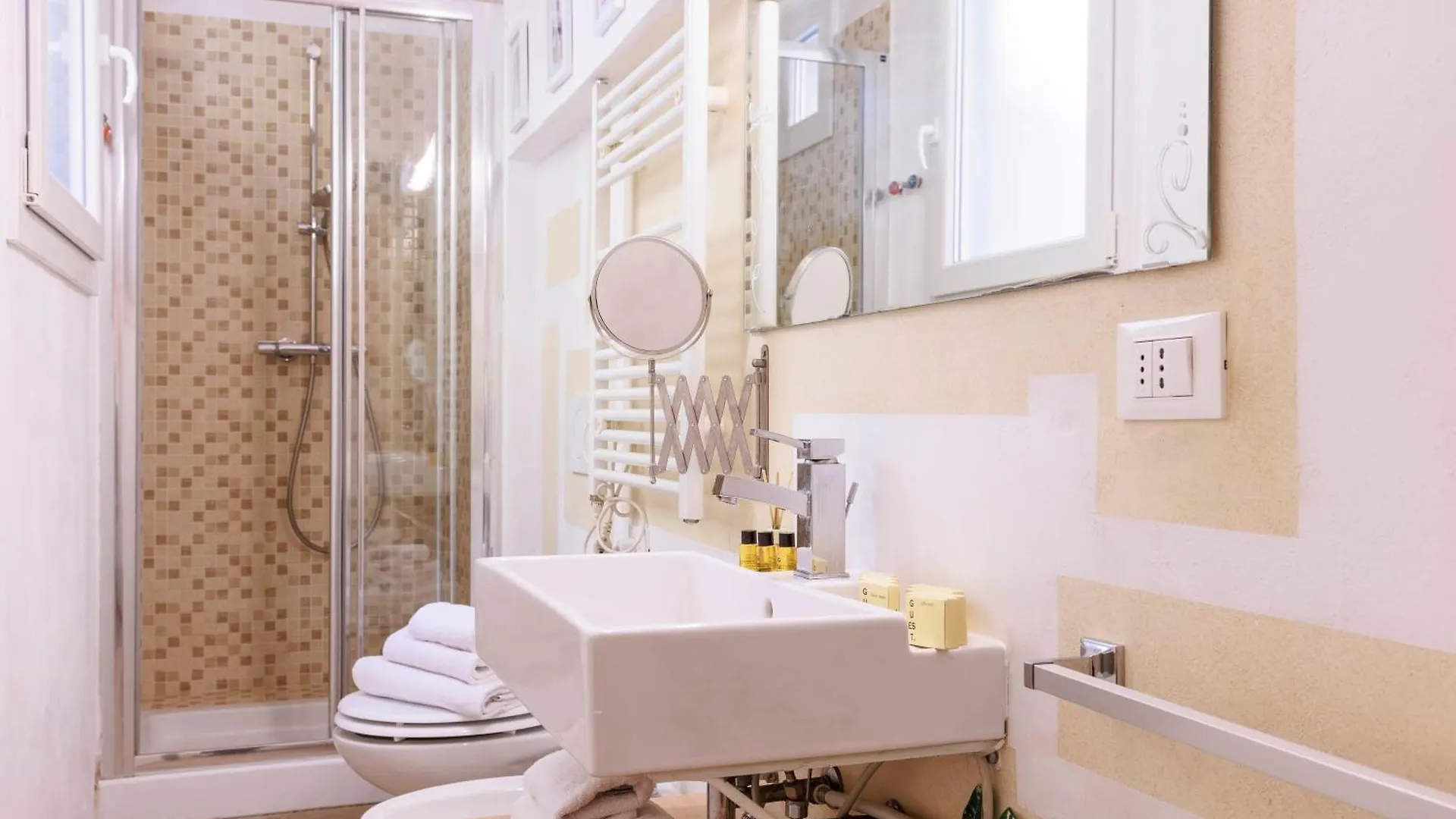 Cozy House In Pepi Street Apartment Florence